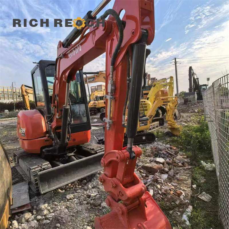 Rear view of a used 2025 Kubota 30 mini excavator for sale, second hand excavator low hours, listed at $20,833 from Richreach